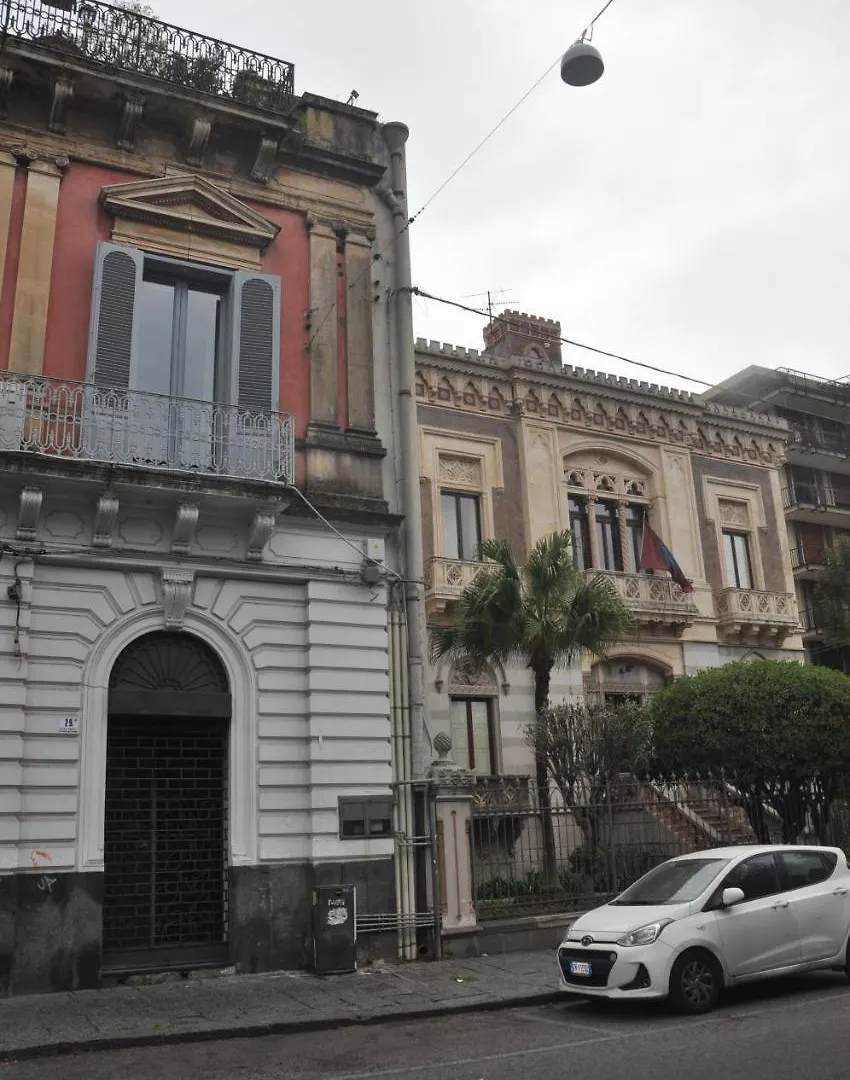 아파트 Appartamenti Villa Bellini 카타니아