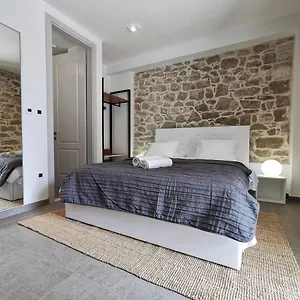 fjaka-boutique-apartments.splithotels.org/