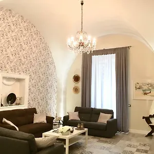 Dimora Del Papa Katania